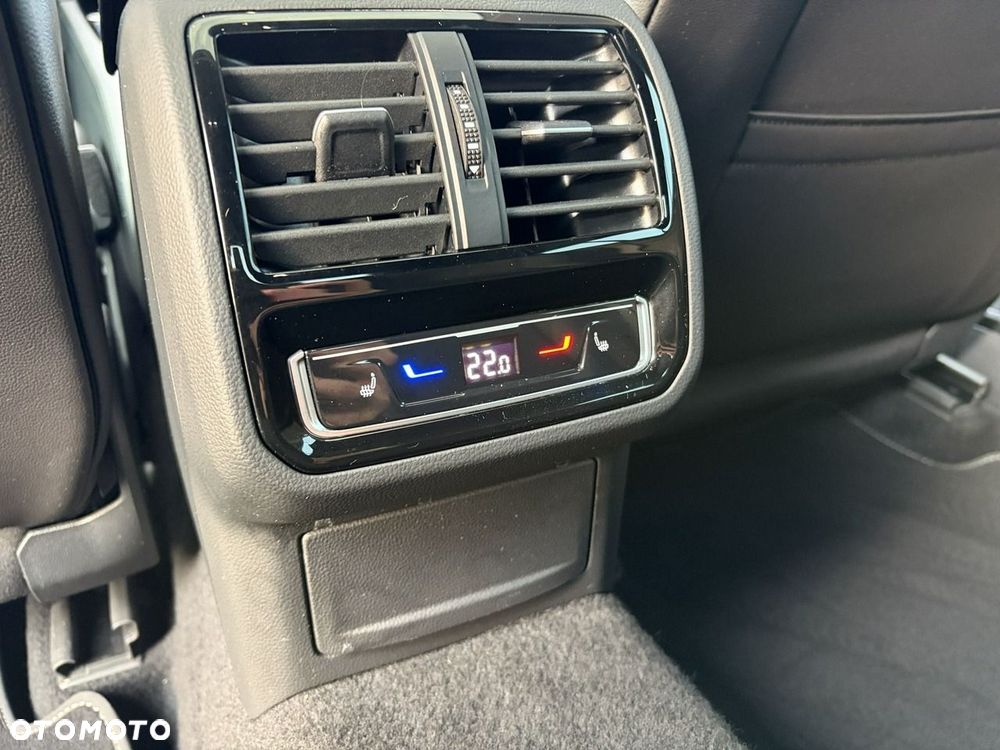 Volkswagen Arteon 2.0 TDI 4Motion R-Line DSG - 27
