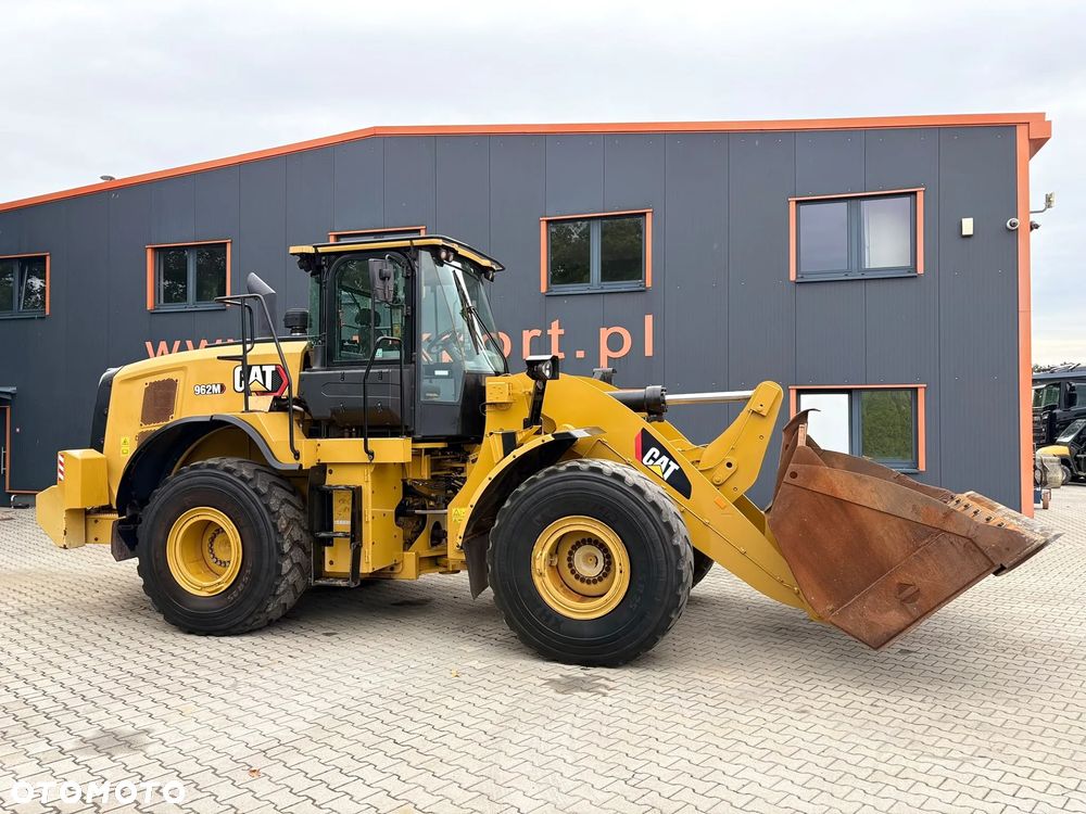 Caterpillar 962M ŁADOWARKA KOŁOWA - 4