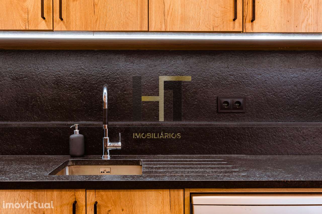 Moradia T4 em Crestuma, Vila Nova de Gaia | Vista Rio Douro | Piscina - Grande imagem: 5/33