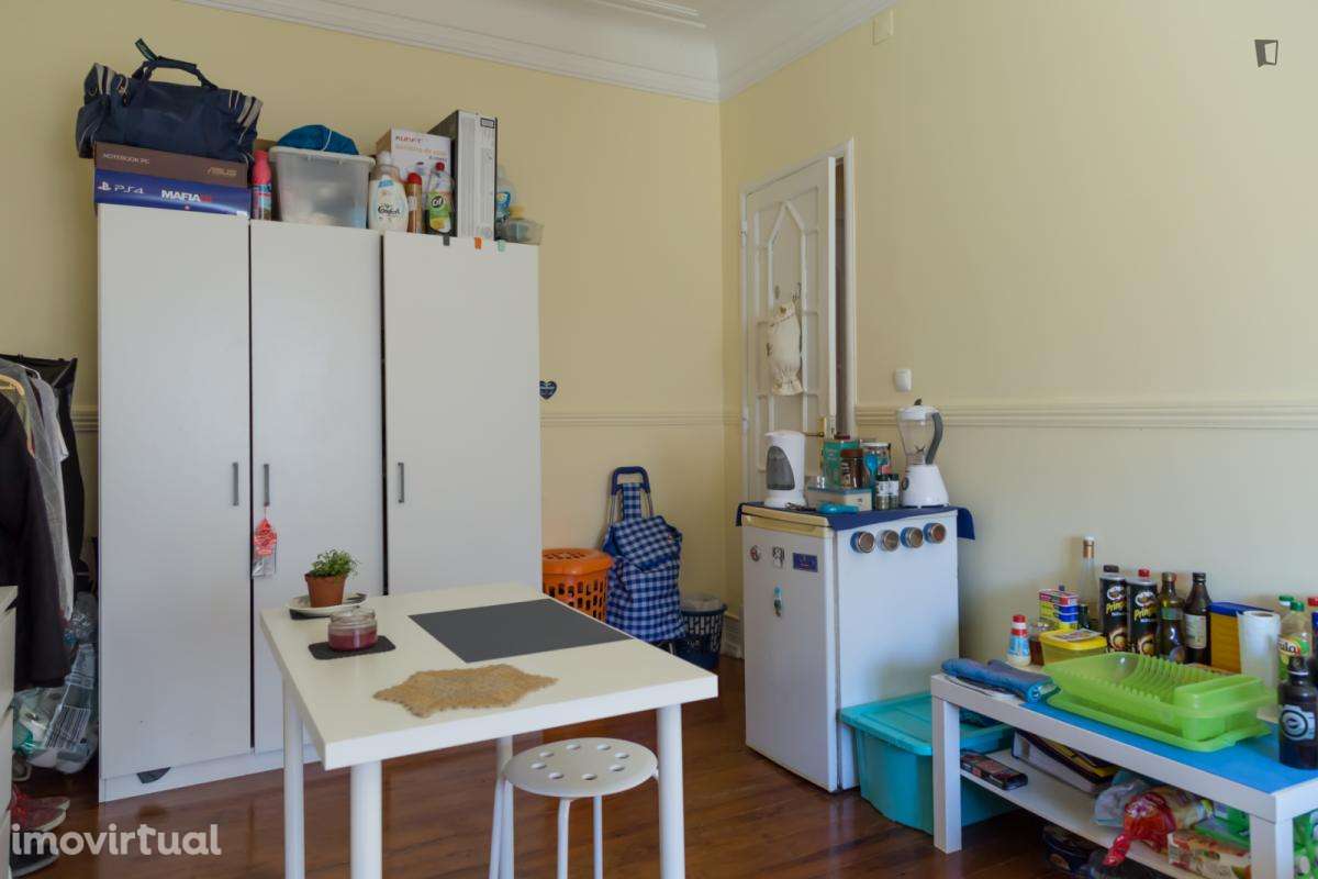 Quarto - localizado em Entrecampos Lisbon - Grande imagem: 3/14