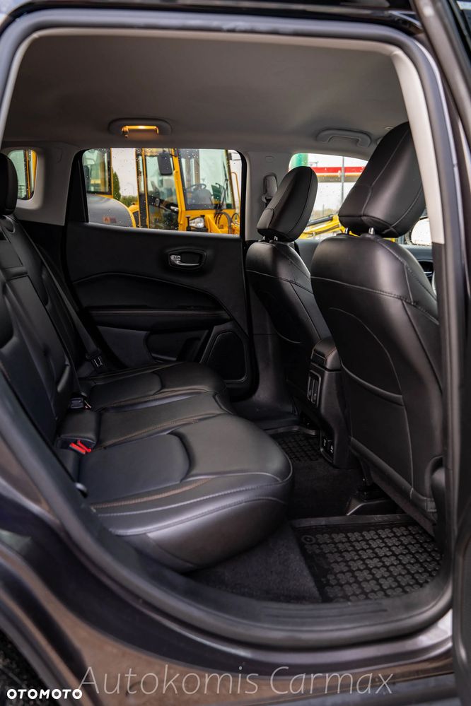 Jeep Compass - 20