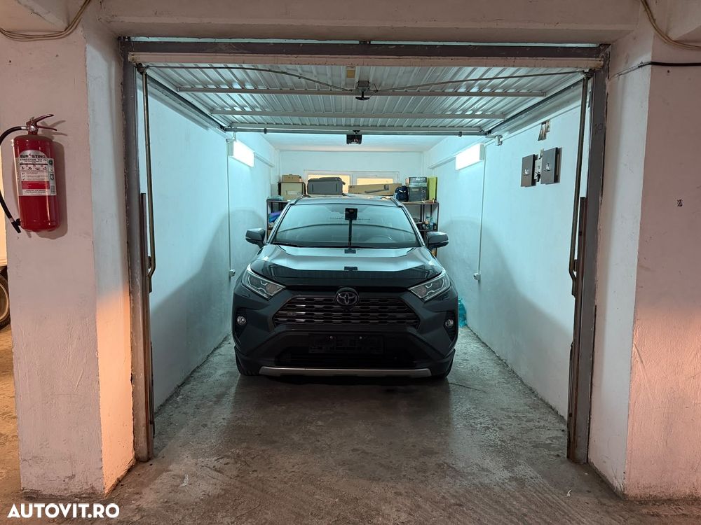 Toyota RAV4 2.5 VVT-iE 4x4 Luxury - 6