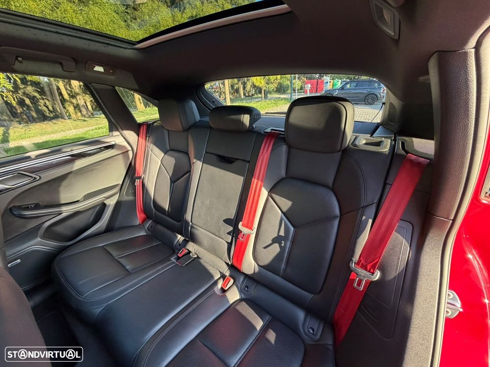 Porsche Macan S - 16