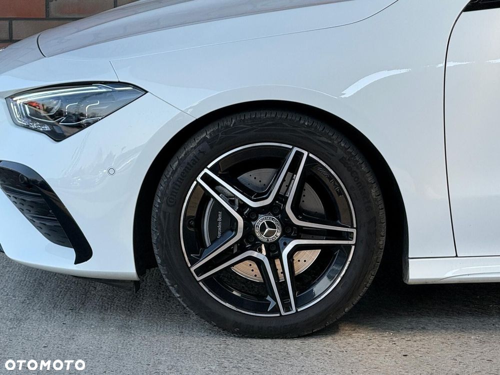 Mercedes-Benz CLA - 9