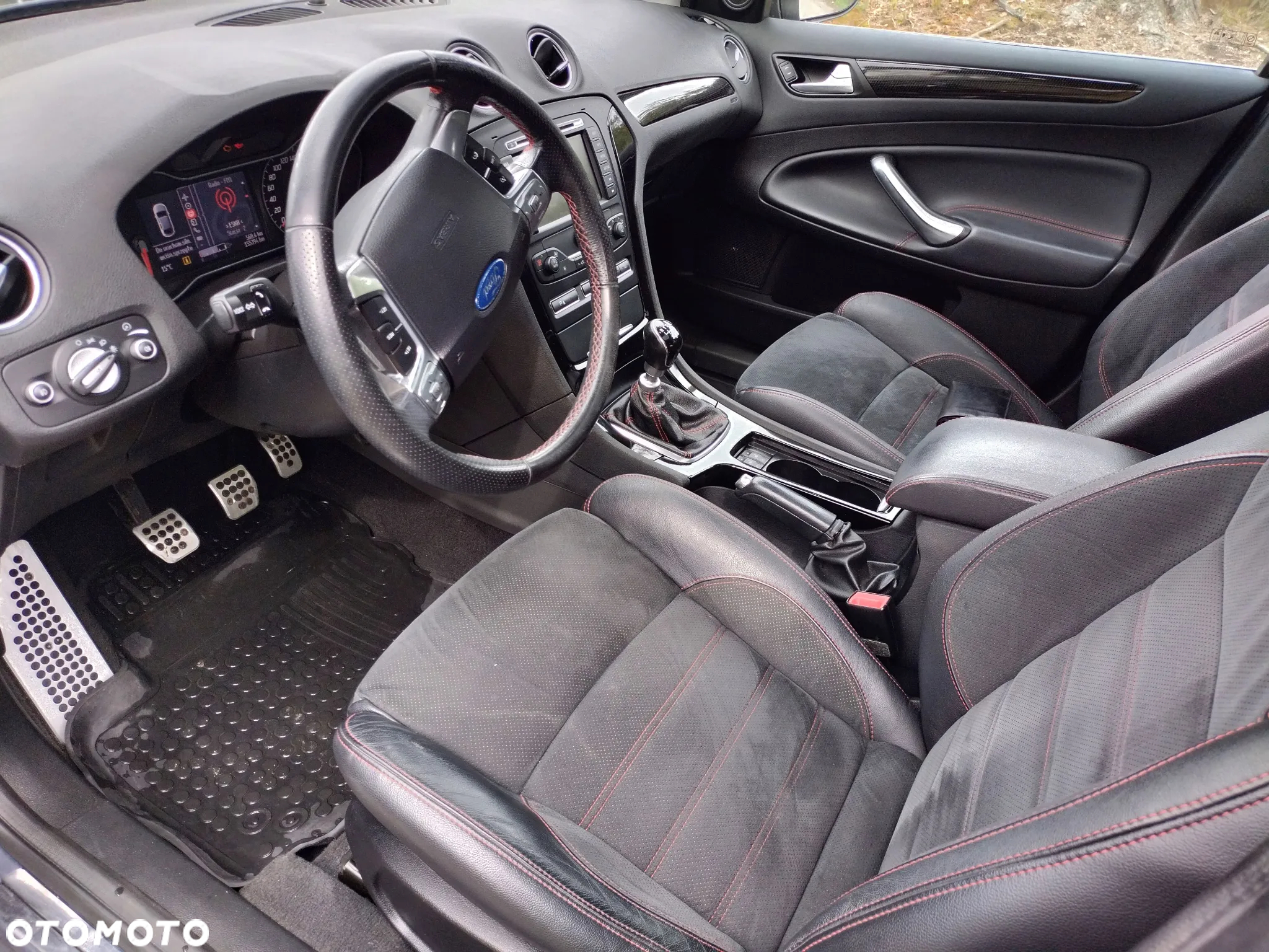 Ford Mondeo - 8