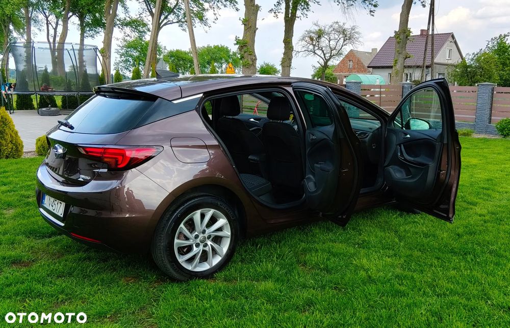 Opel Astra 1.4 Turbo Innovation - 14