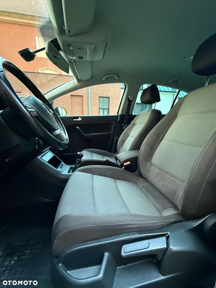 Volkswagen Golf Plus 1.6 TDI Comfortline - 11