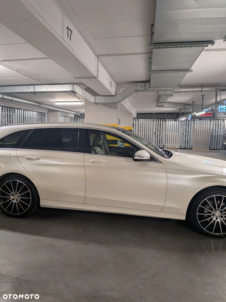 Mercedes-Benz C-Class 2015 photo 4