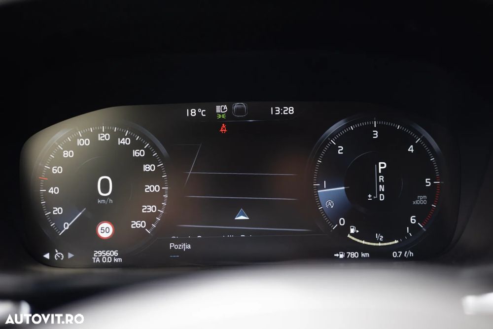 Volvo V60 D3 Geartronic Momentum Pro - 6