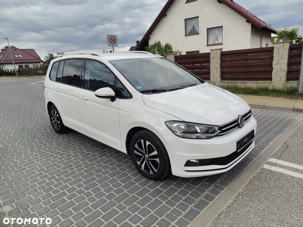 Volkswagen Touran 2.0 TDI SCR UNITED - 16