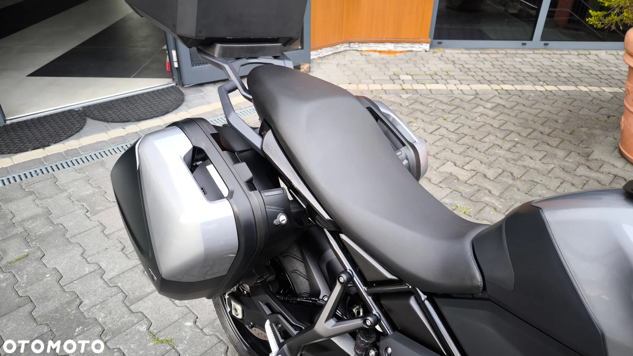 Triumph Tiger - 16