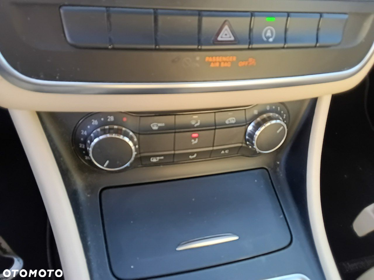 Mercedes-Benz GLA - 19