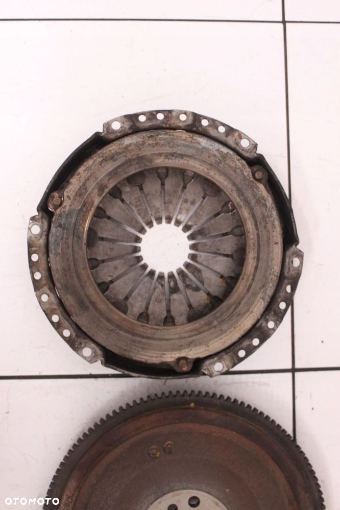 SPRZĘGŁO KOMPLETNE SMART FORTWO II 451 1.0 B - 11