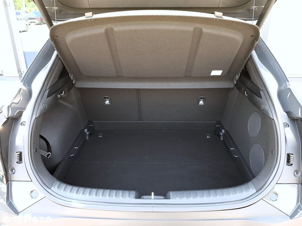 Kia XCeed 1.6 T-GDI Business Line DCT - 26