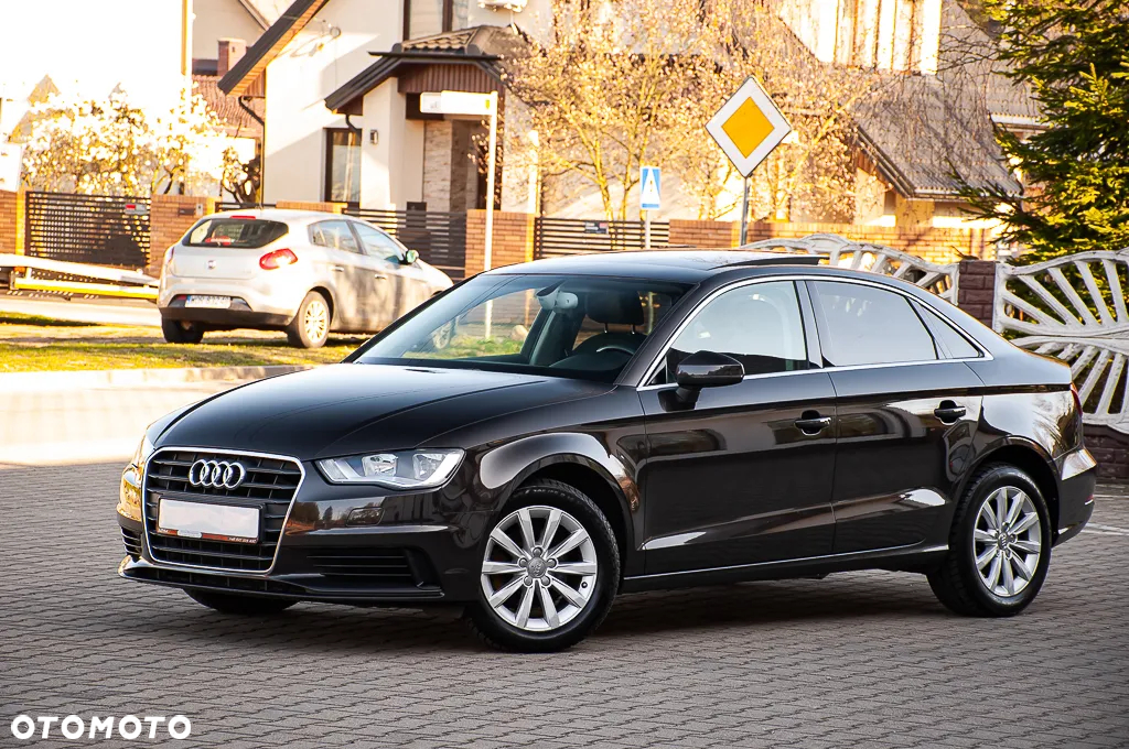 Audi A3 1.6 TDI DPF Attraction - 13