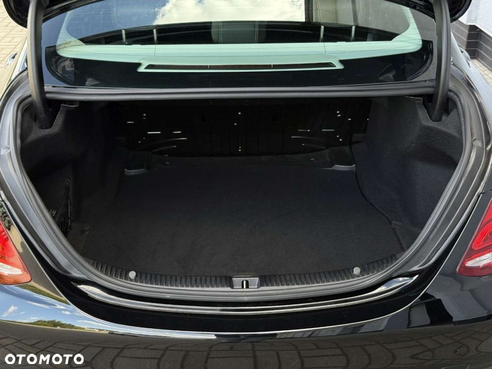 Mercedes-Benz Klasa C 160 Business Edition 9G-TRONIC - 39