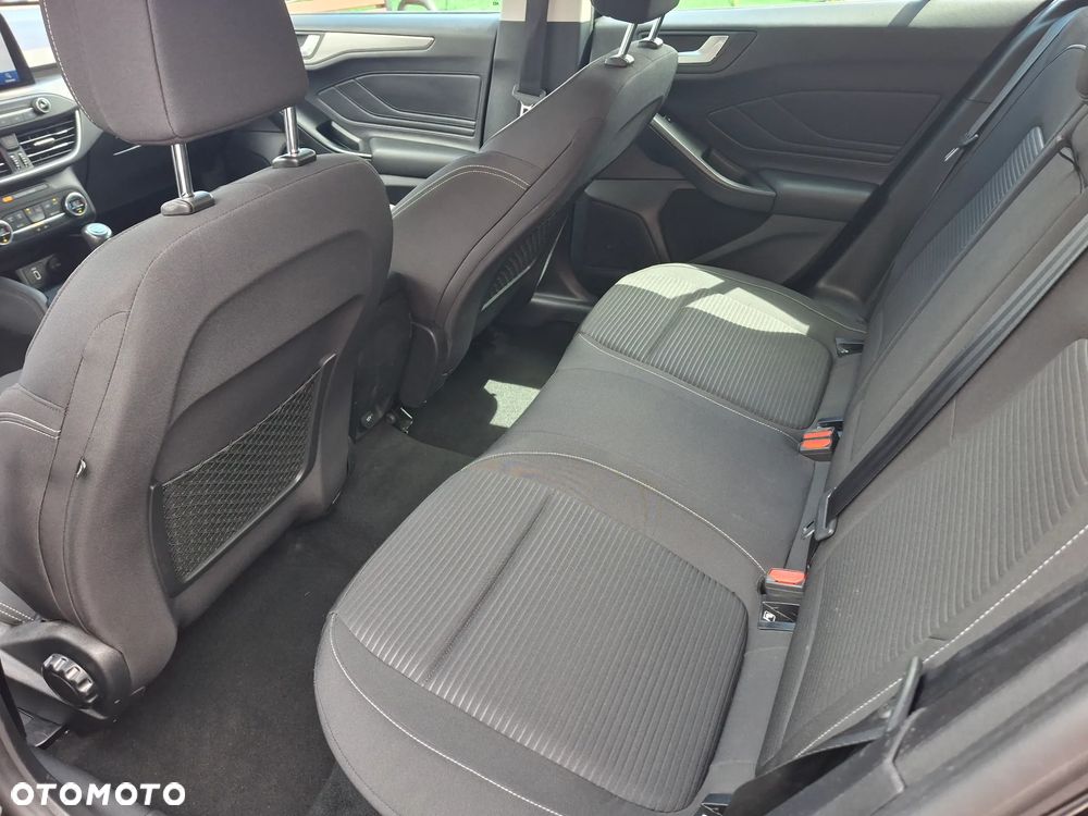 Ford Focus 1.5 EcoBlue Connected - 9