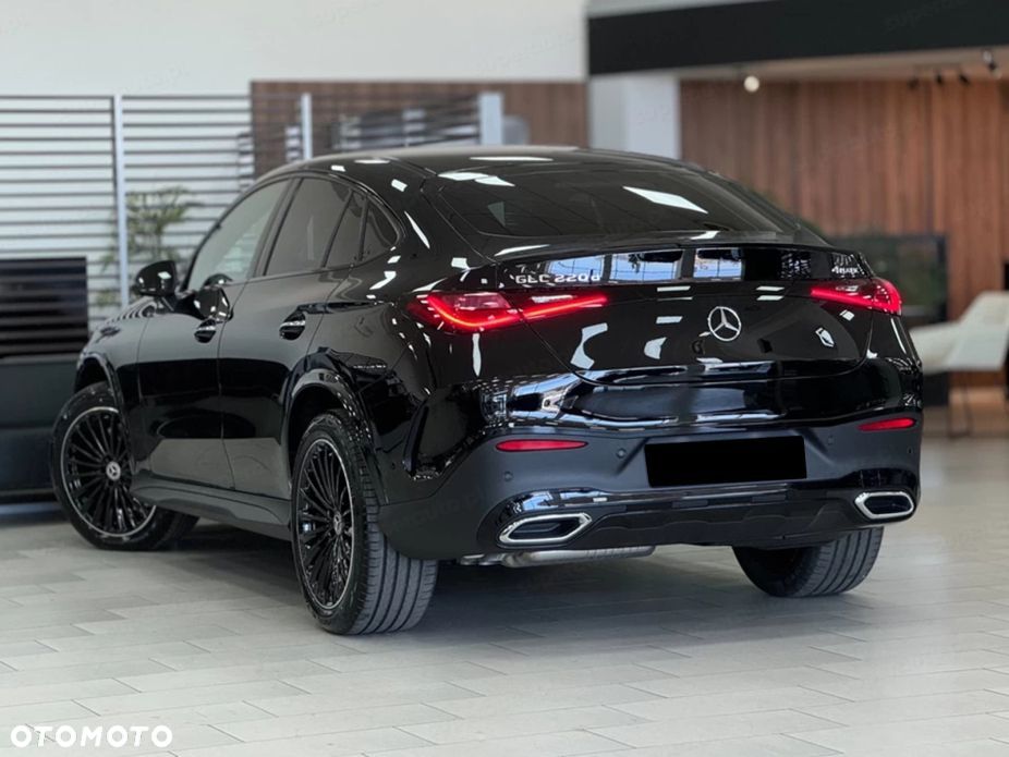Mercedes-Benz GLC 220 d mHEV 4-Matic AMG Line - 2