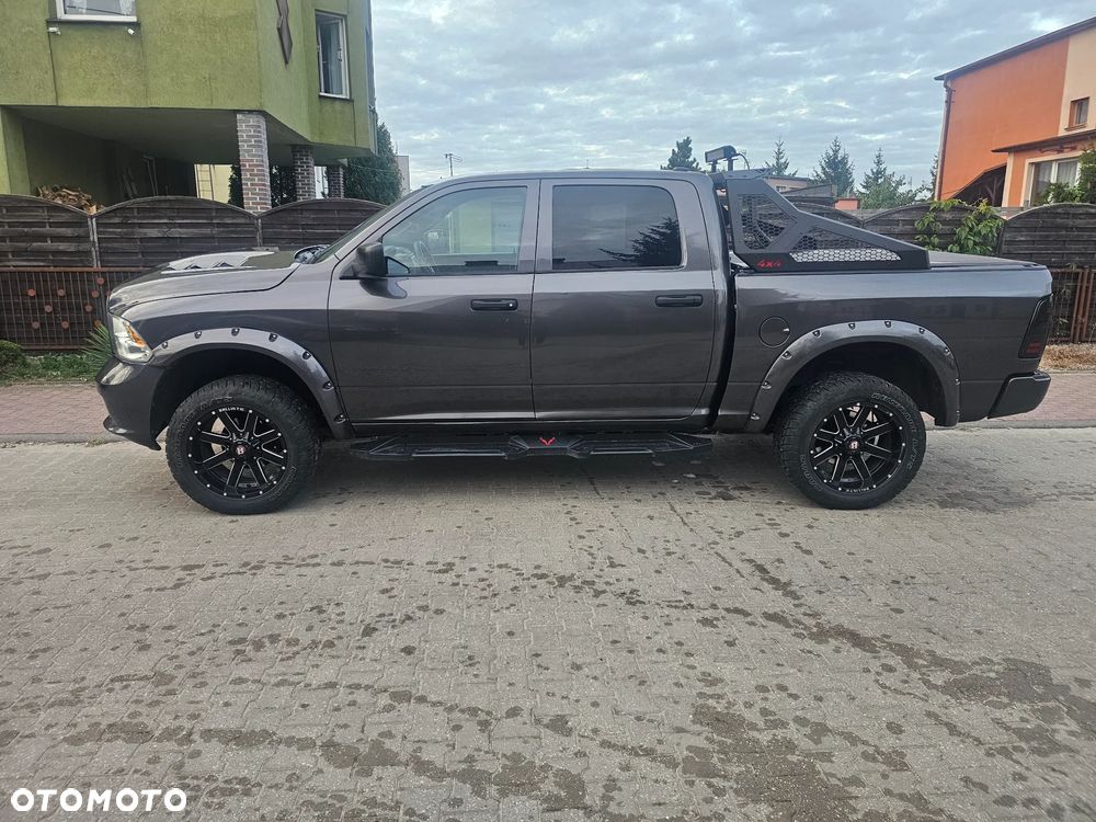Dodge RAM 1500 5.7 4x4 - 4