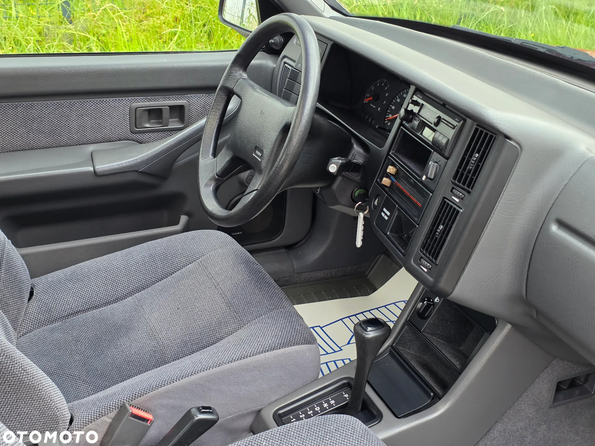 Volvo Seria 400 - 9