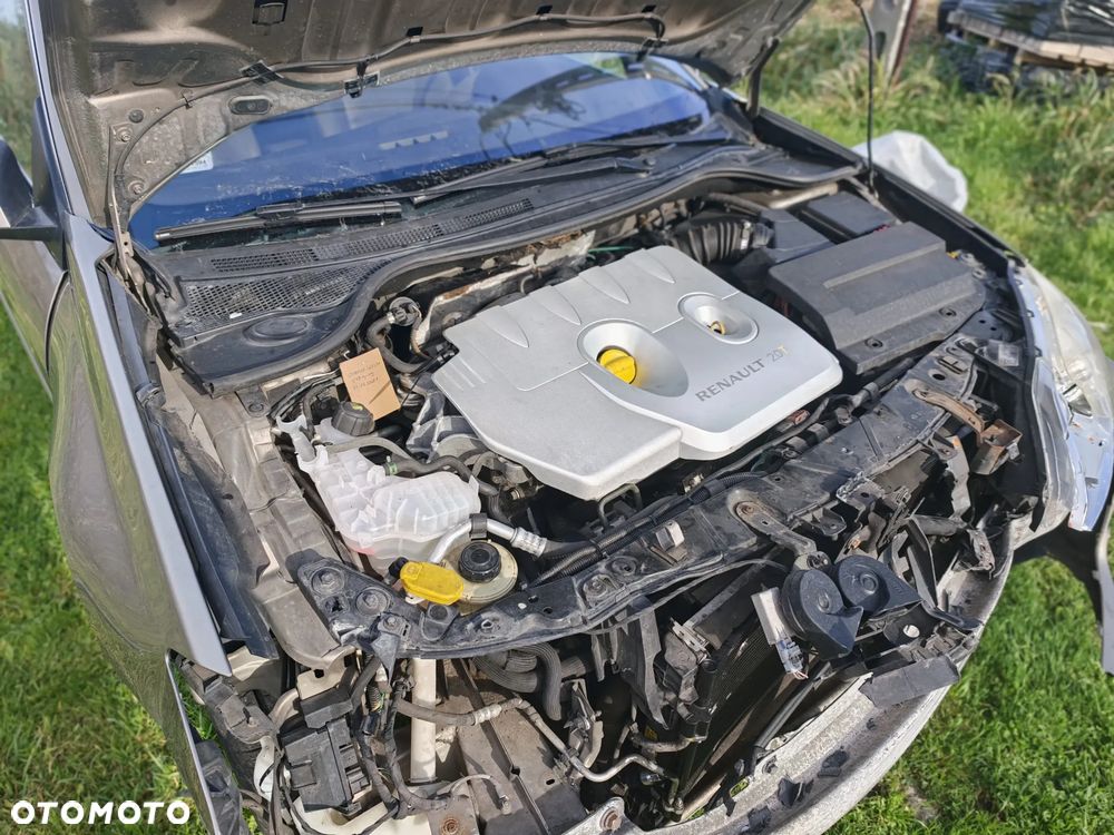 Renault Laguna 2.0 16V Turbo Initiale - 14