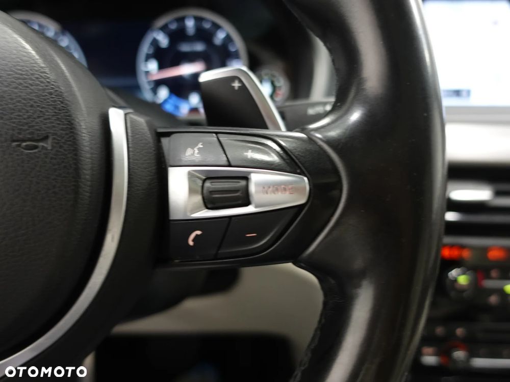 BMW X6 xDrive40d M Sport - 37