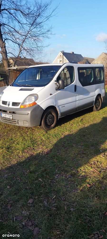 Renault Trafic - 2