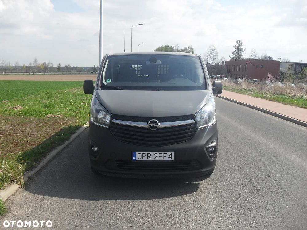 Opel Vivaro - 2