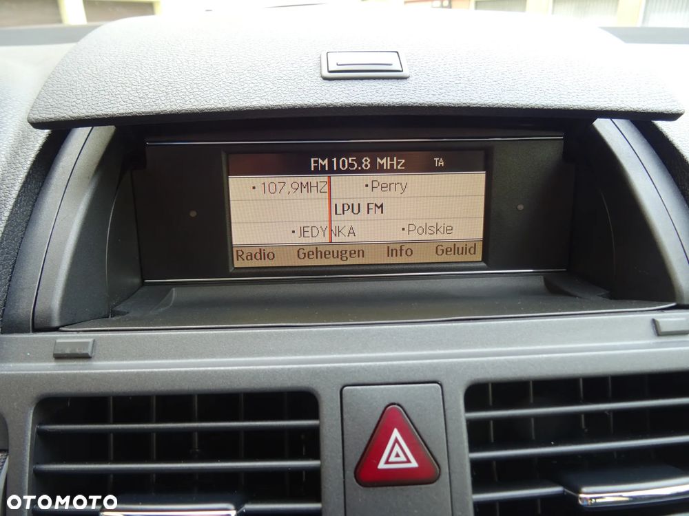 Mercedes-Benz Klasa C 200 CDI DPF Automatik BlueEFFICIENCY - 12
