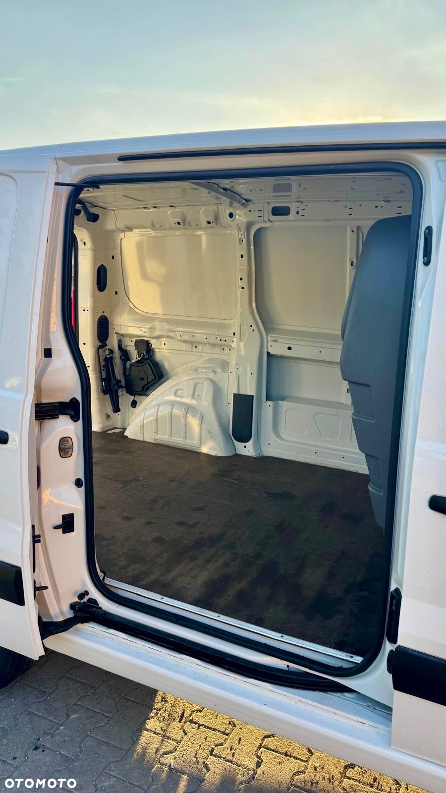Peugeot Expert - 9