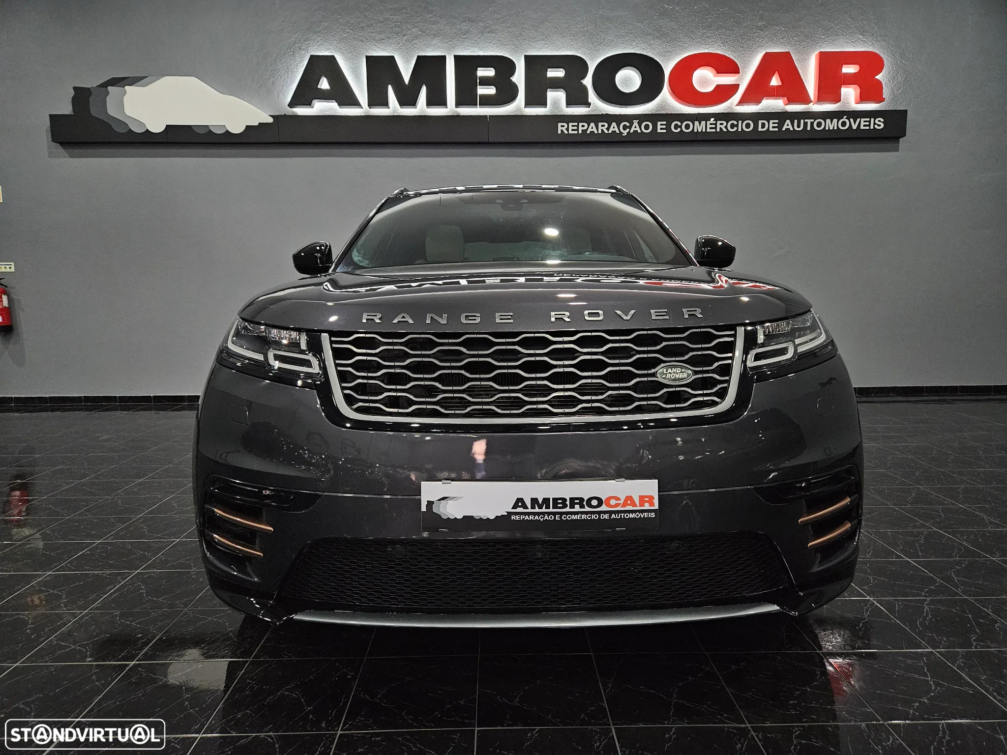 Land Rover Range Rover Velar 2.0 D R-Dynamic S - 16