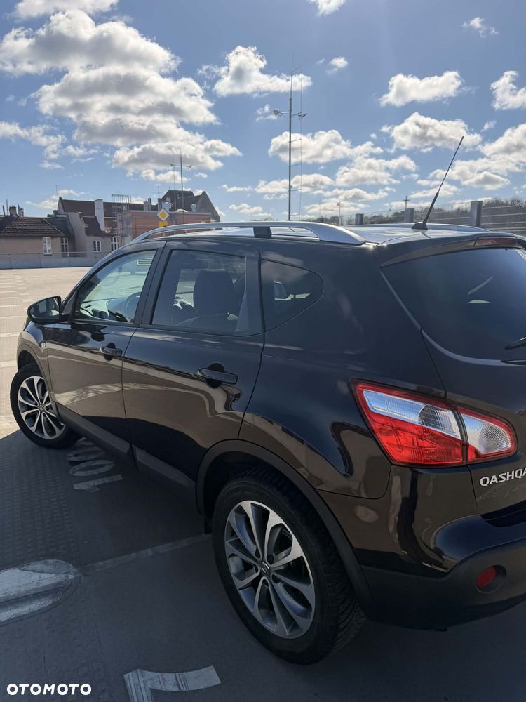 Nissan Qashqai - 4