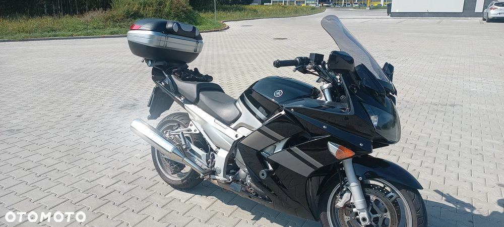 Yamaha FJR - 9