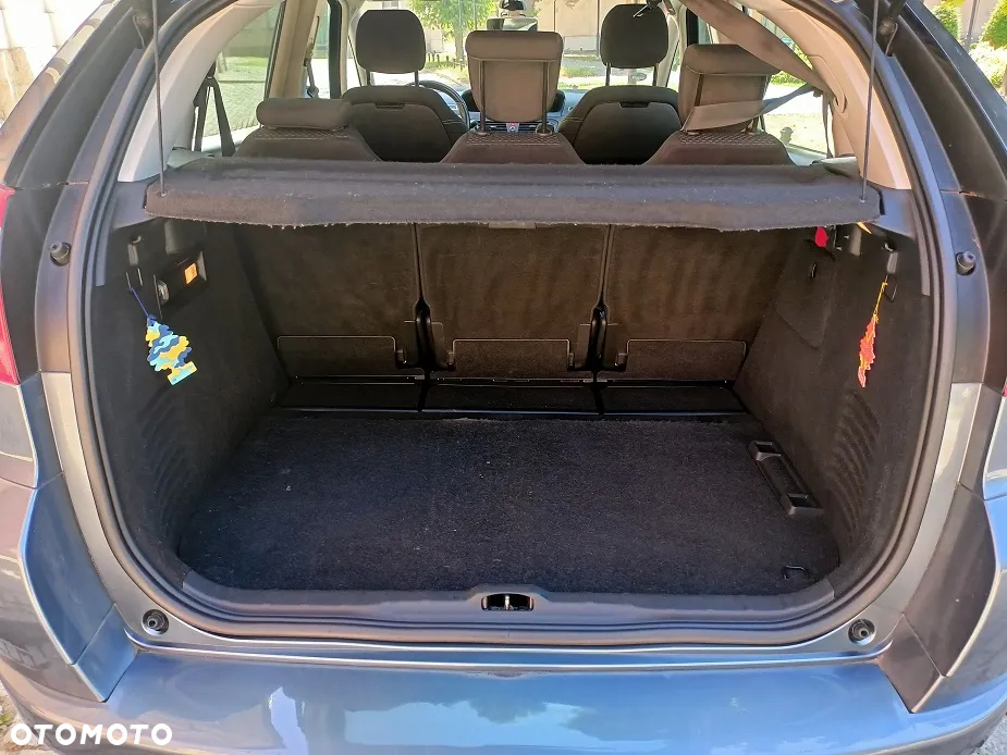 Citroën C4 Picasso - 25