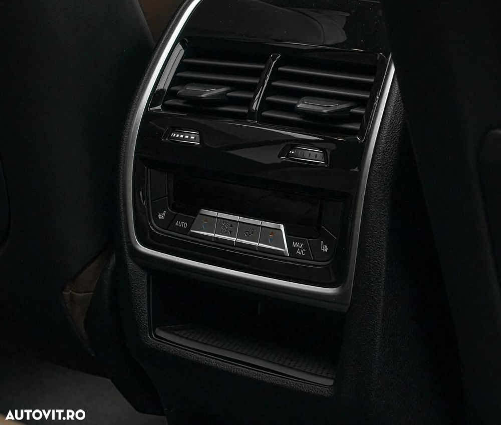 BMW X7 xDrive40d MHEV - 31