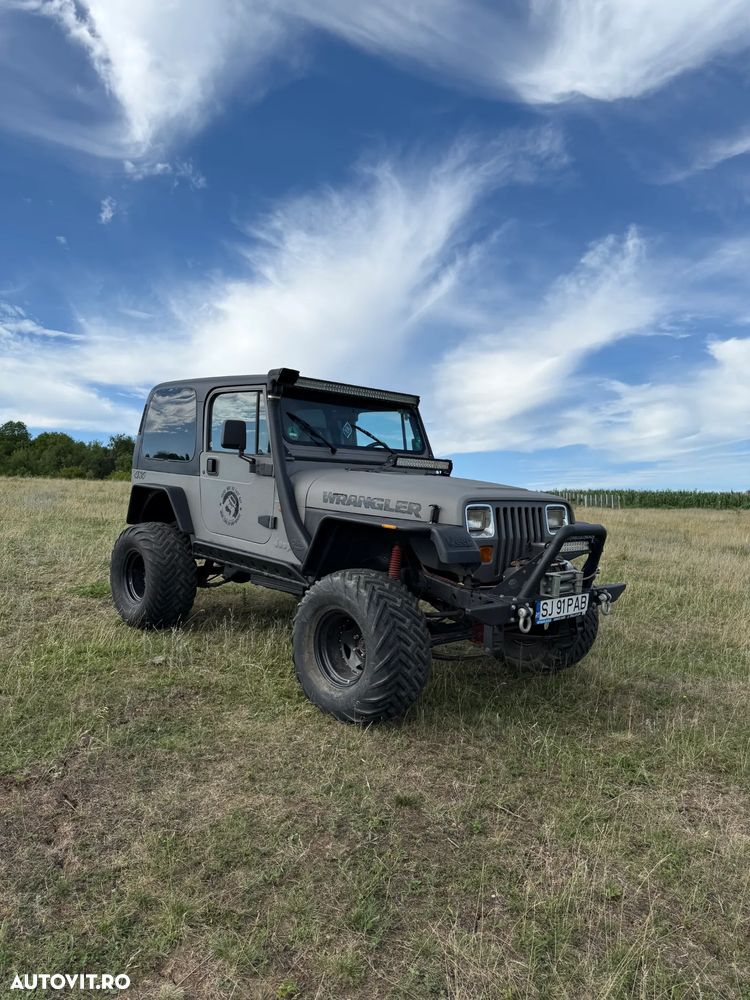 Jeep Wrangler - 15