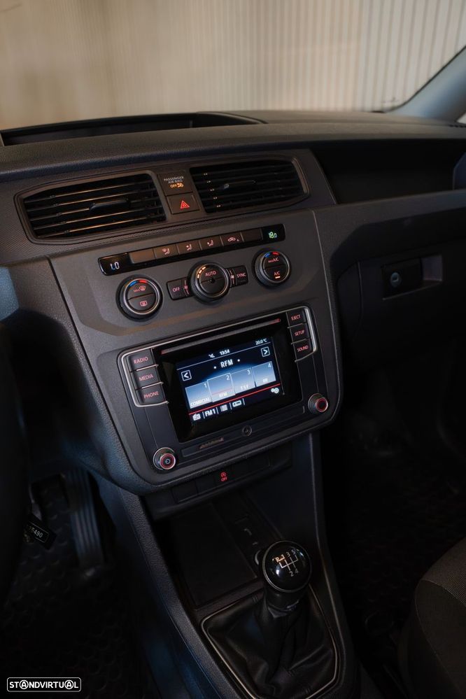 VW Caddy 2.0 TDi BM Trendline - 21