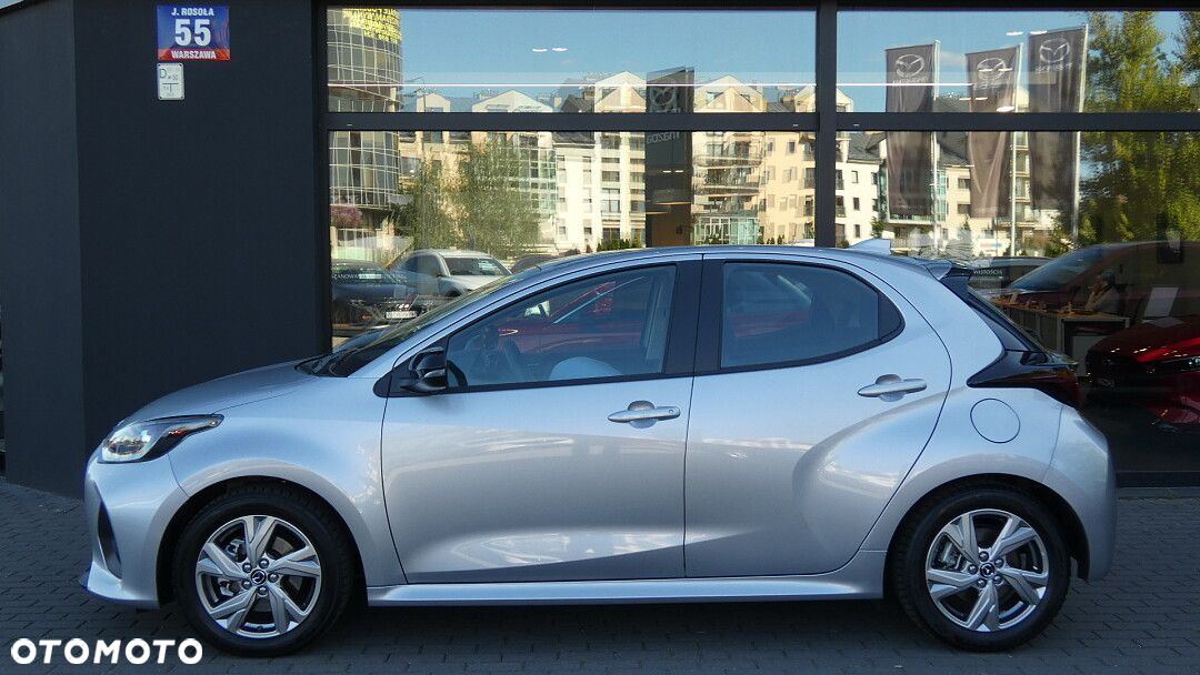 Mazda 2 - 7
