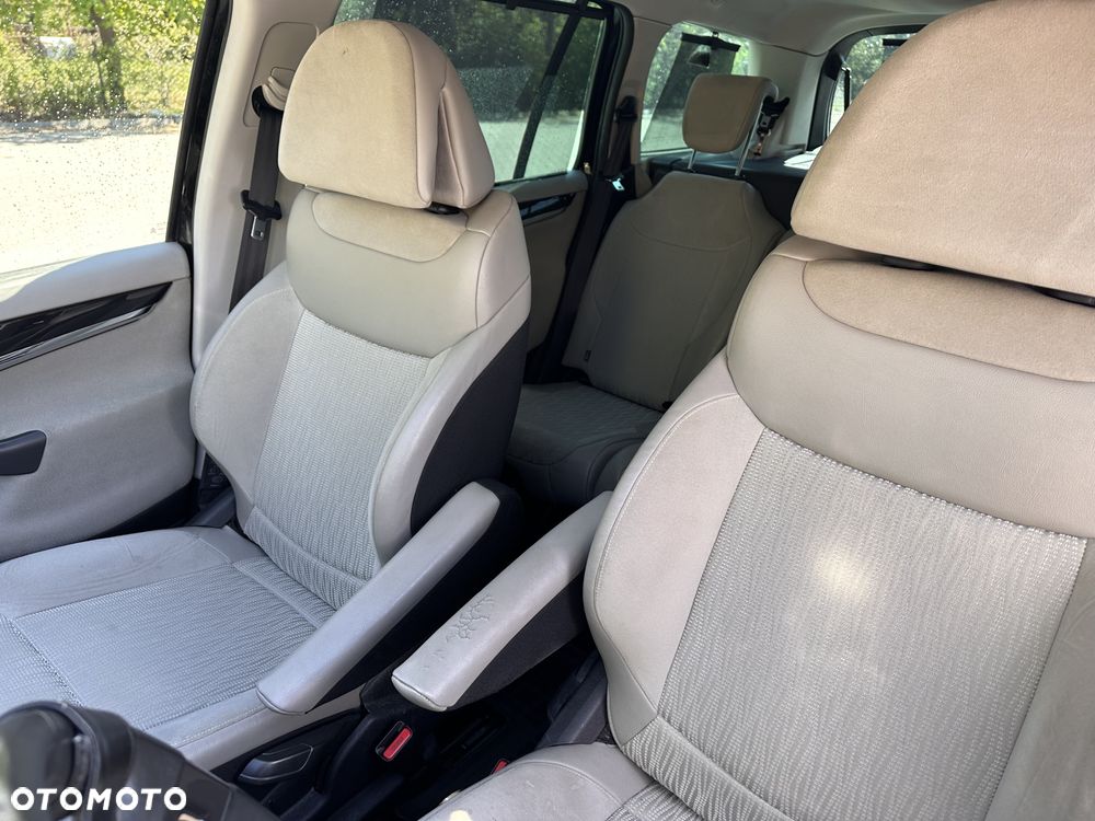 Citroën C4 Picasso 2.0 HDi Exclusive - 19