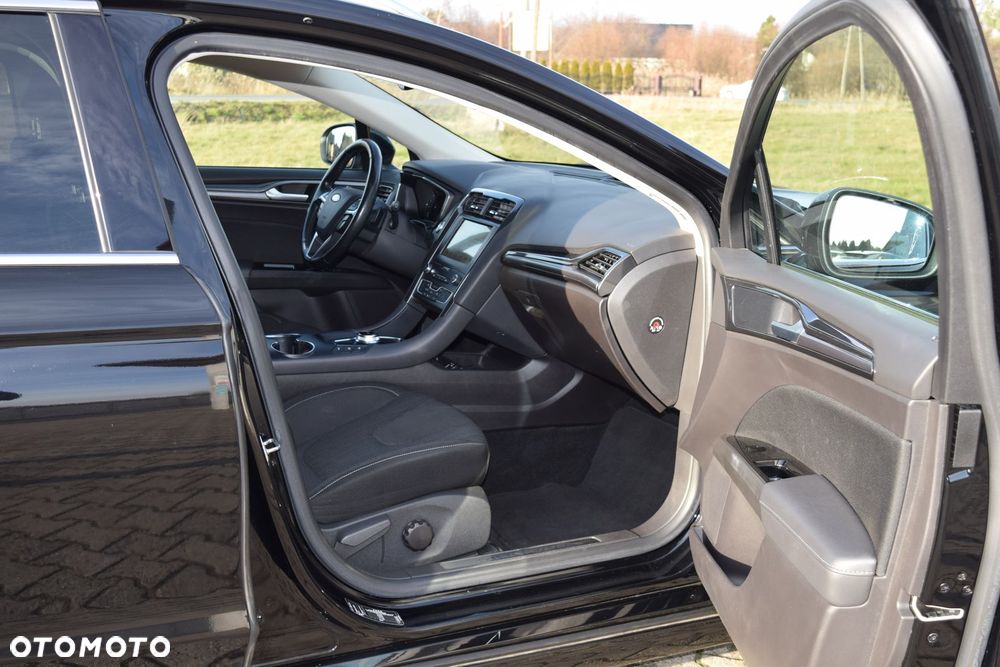 Ford Mondeo 2.0 EcoBlue Titanium - 20