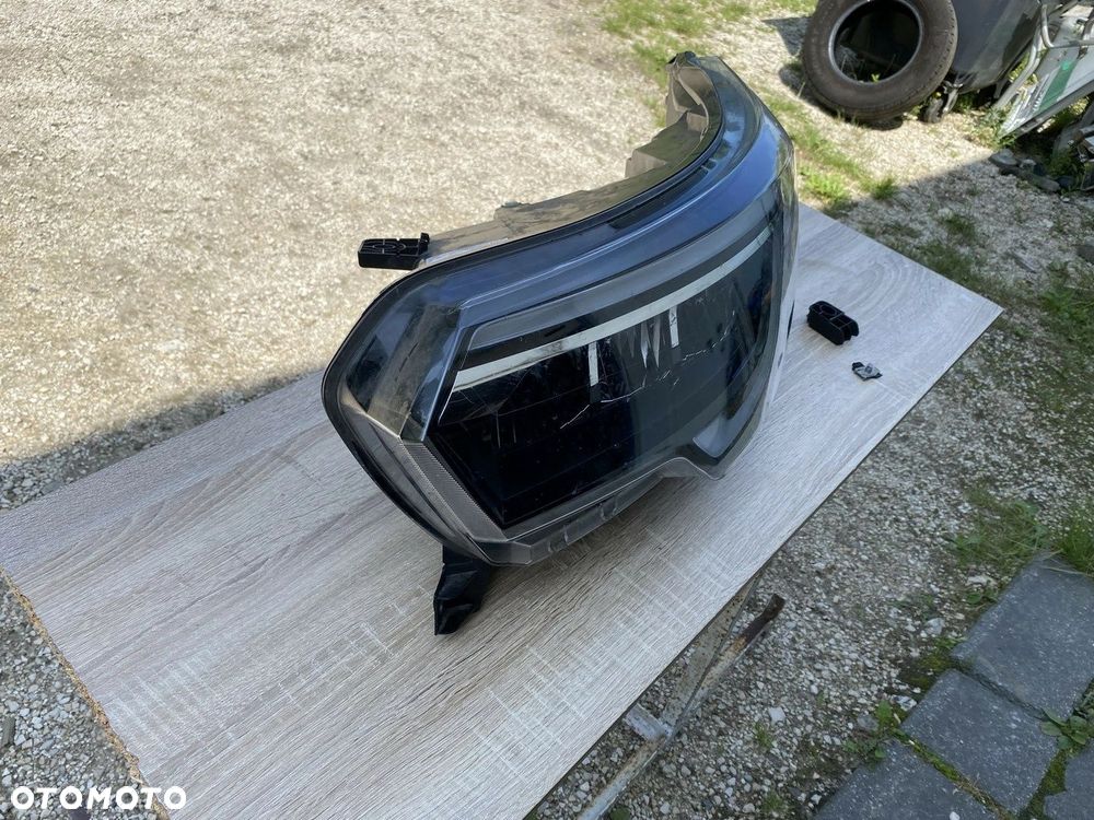 LAMPA PRZEDNIA LEWA RENAULT TRAFIC IV LED PURE VISION 260601790R - 2