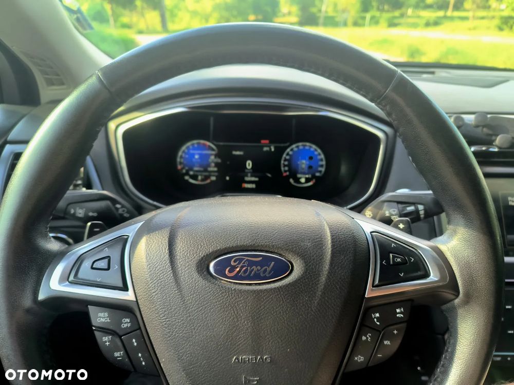 Ford Mondeo - 3