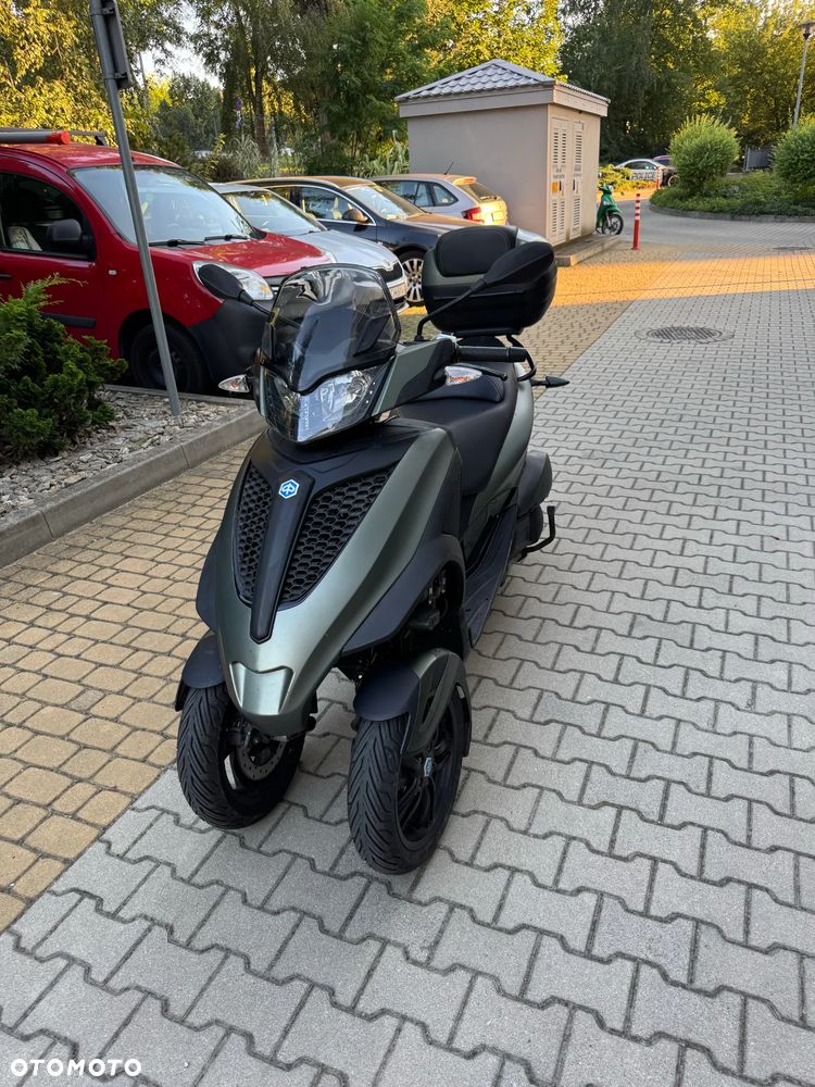 Piaggio MP-3 - 1