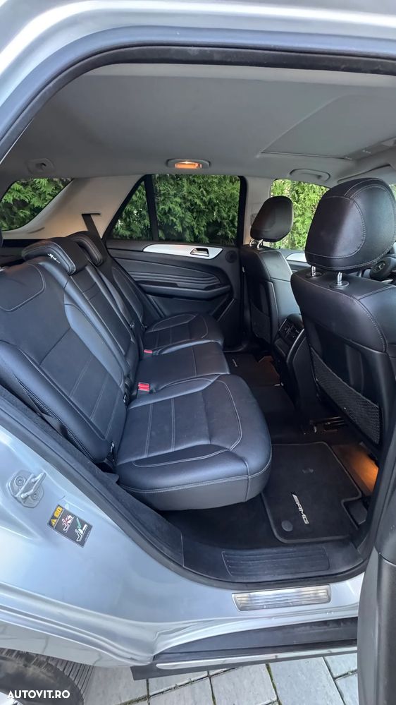 Mercedes-Benz GLE - 10