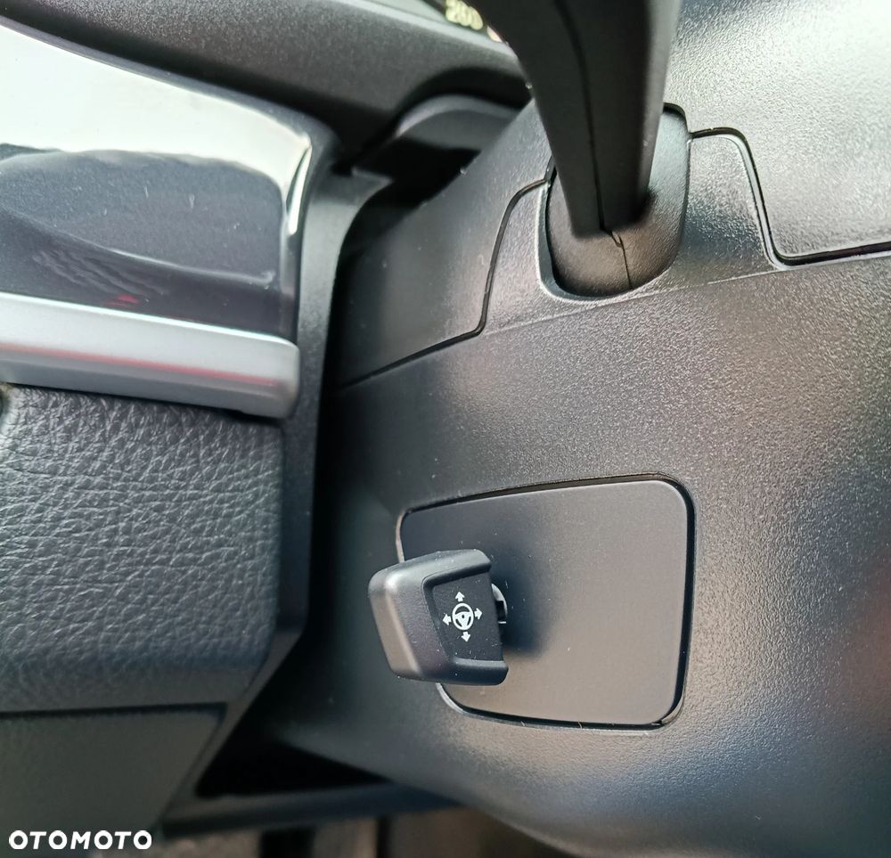 BMW Seria 5 - 31
