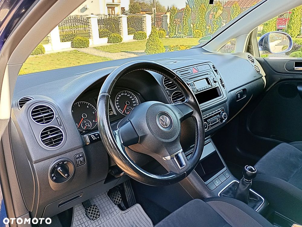 Volkswagen Golf Plus 2.0 TDI Comfortline - 25