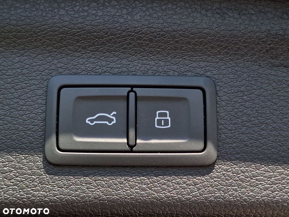 Audi Q3 35 TDI S-Line S tronic - 14