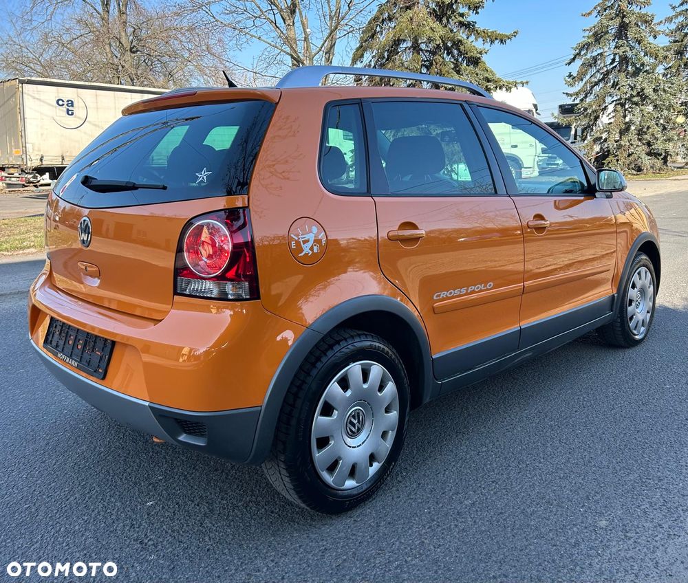 Volkswagen Polo Cross - 5