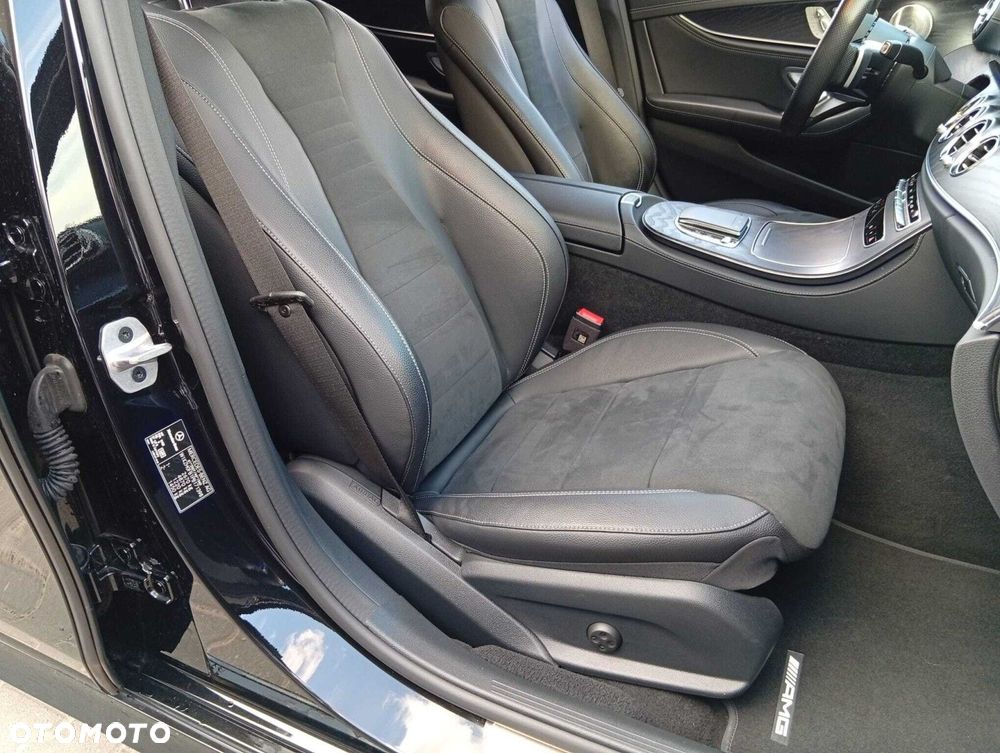 Mercedes-Benz Klasa E 220 d 4-Matic AMG - 31