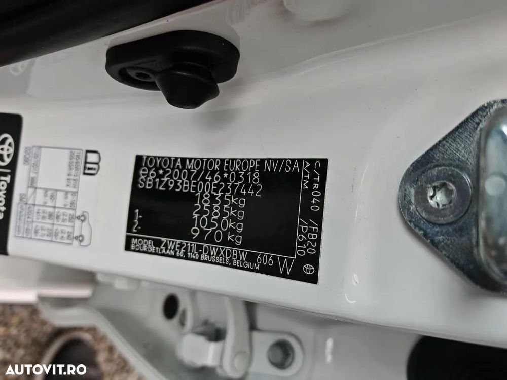 Toyota Corolla 1.8 HSD Dynamic - 26